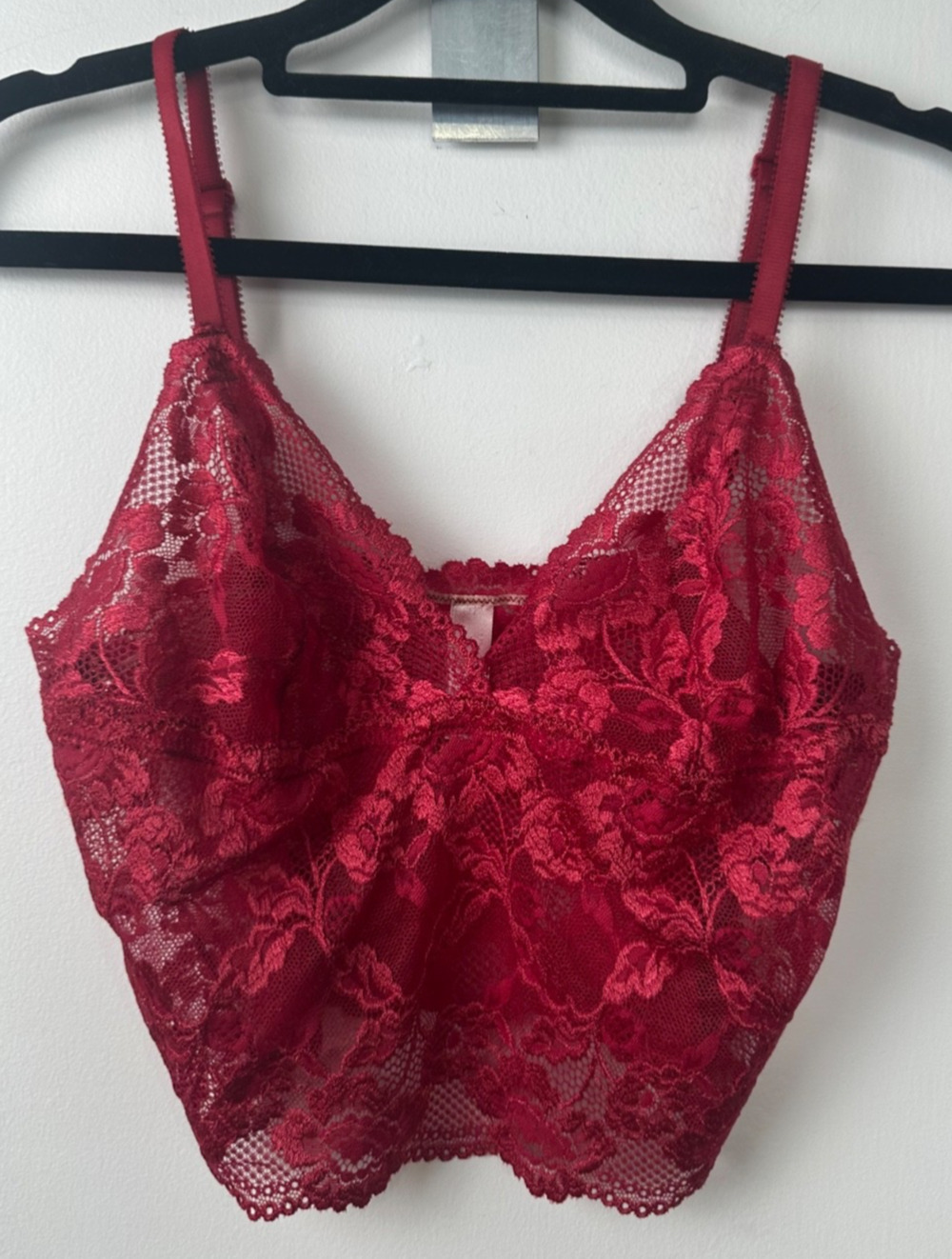 victoria's secret Sz M Red Lace Stretchy Camisole Bra Adjustable Straps D31